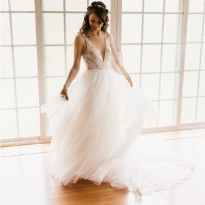 JENNY YOO COLLECTION CHLOE SILK TULLE GOWN SIZE 10